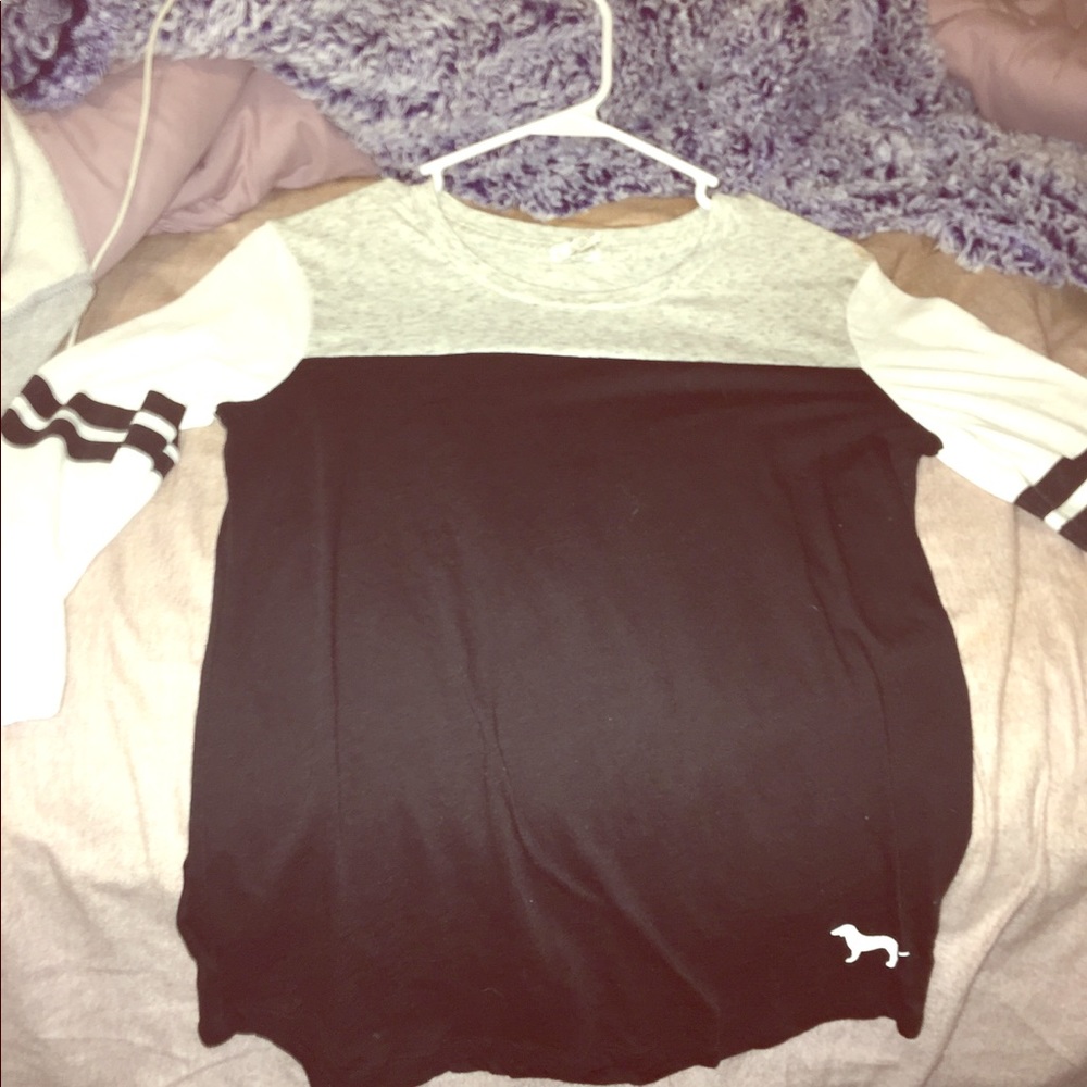 Long sleeve tee